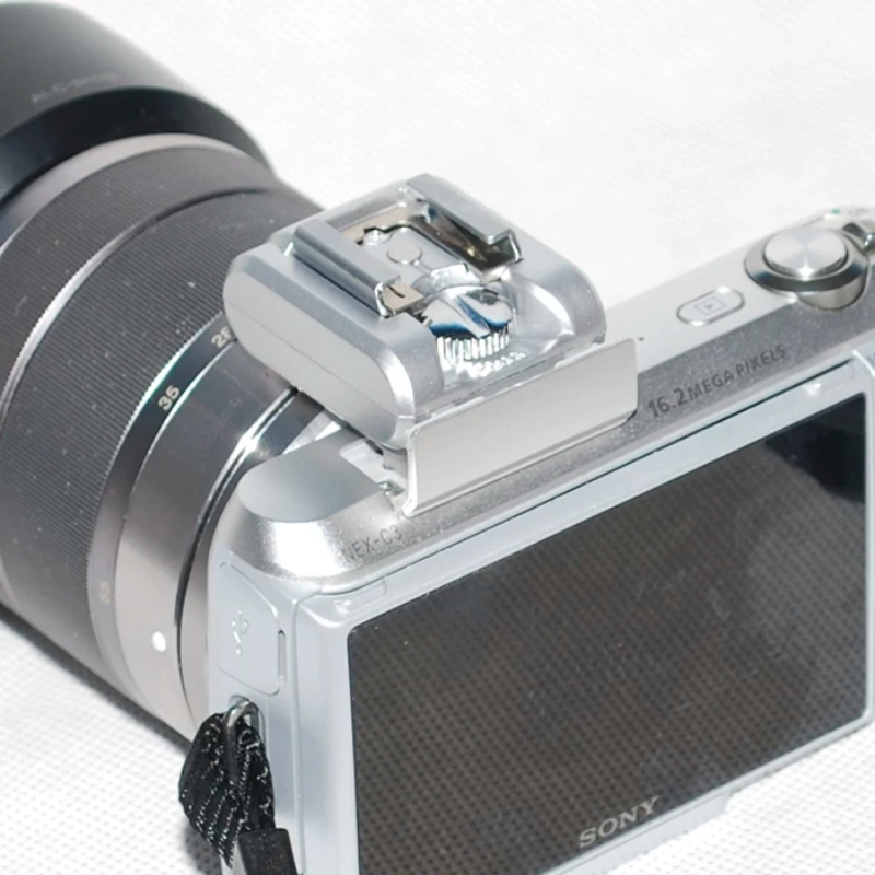 Hot Shoe Adapter - Adaptor Pemicu Flash/Speedlite NEX Hot Shoe