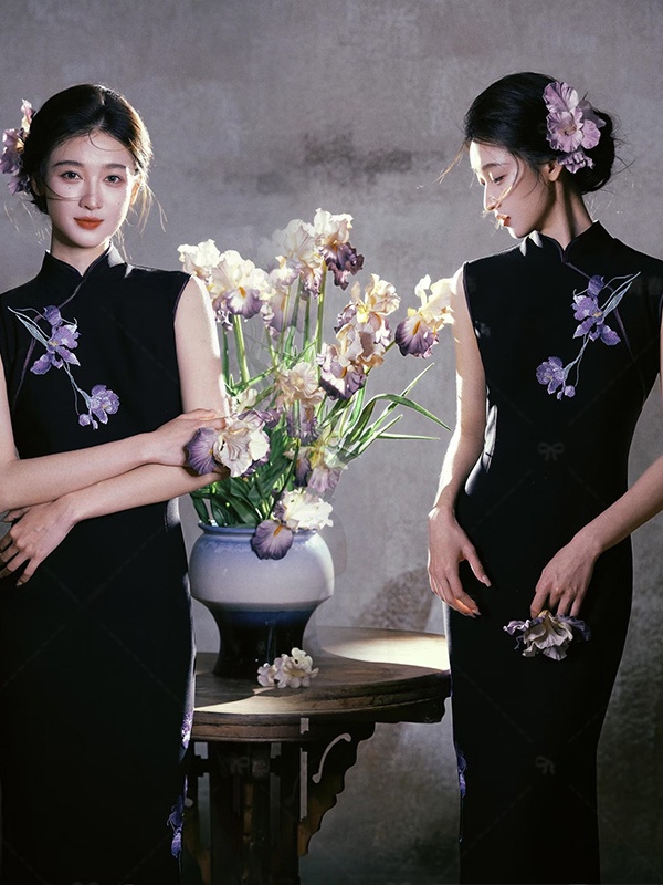 Photography Young - Gaun Bordir Hitam Vintage Gaya Cina