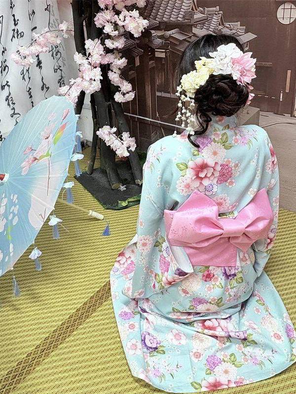 Photography Online - Gaun Fotografi Gaya Kimono Tradisional Jepang